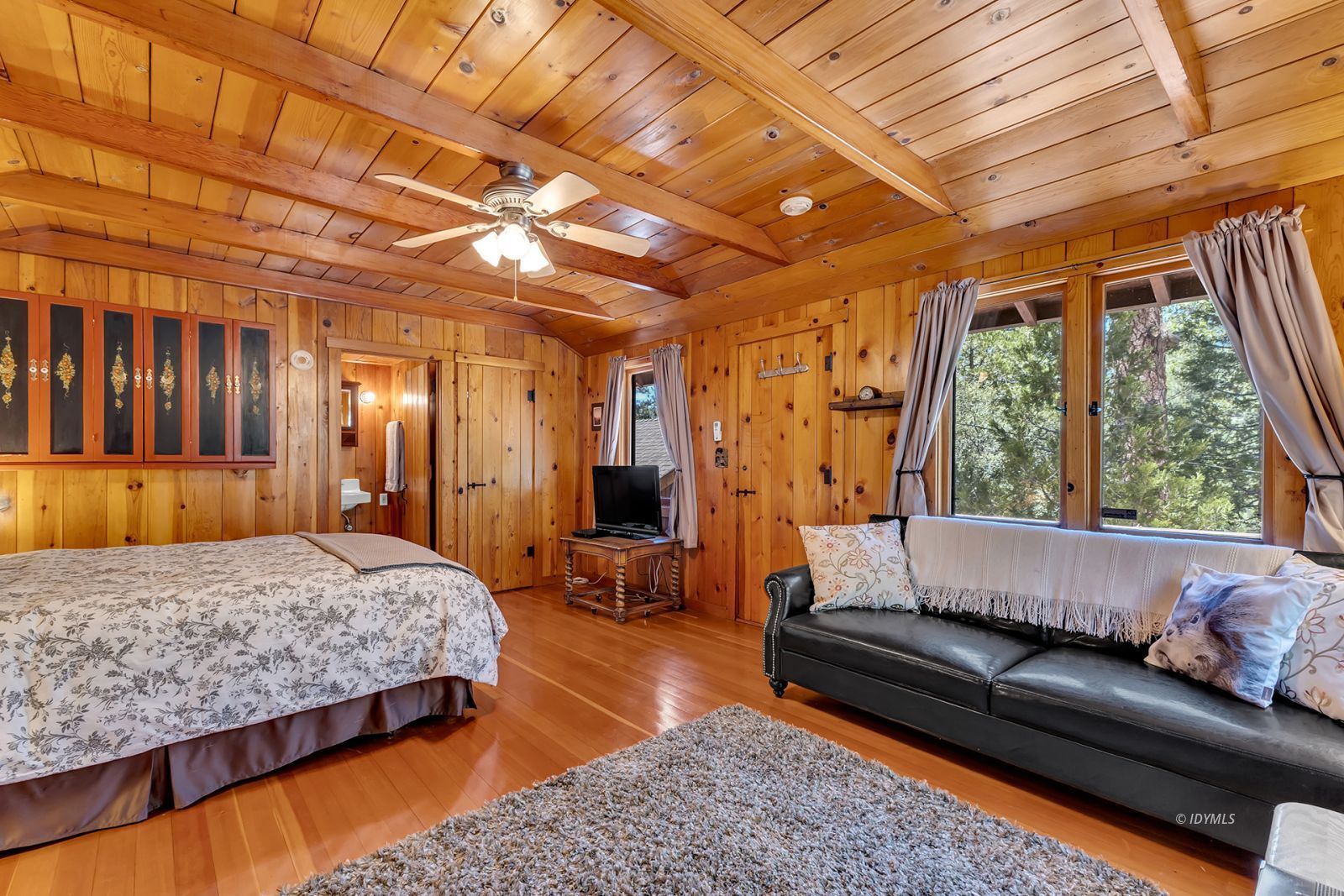 Property Photo 80