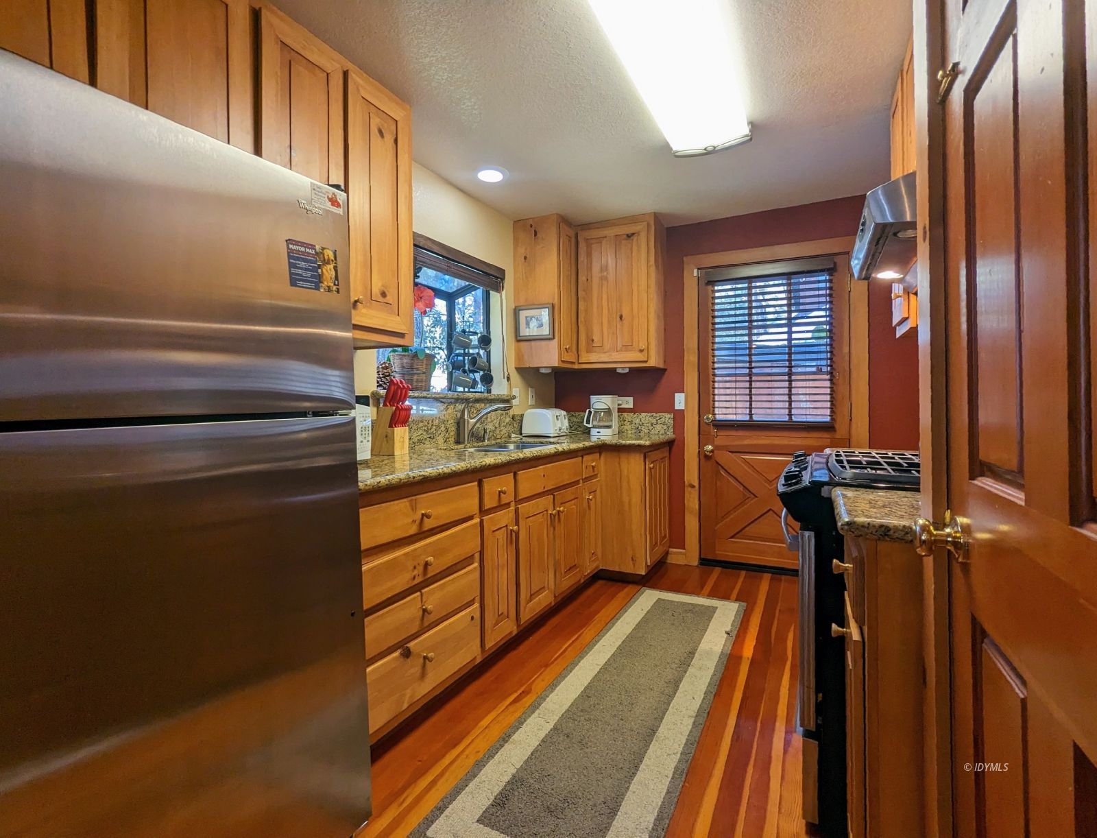 Property Photo 20