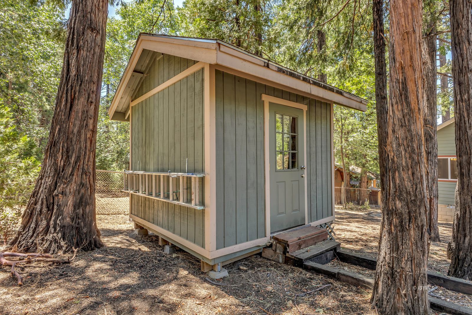 Property Photo 32
