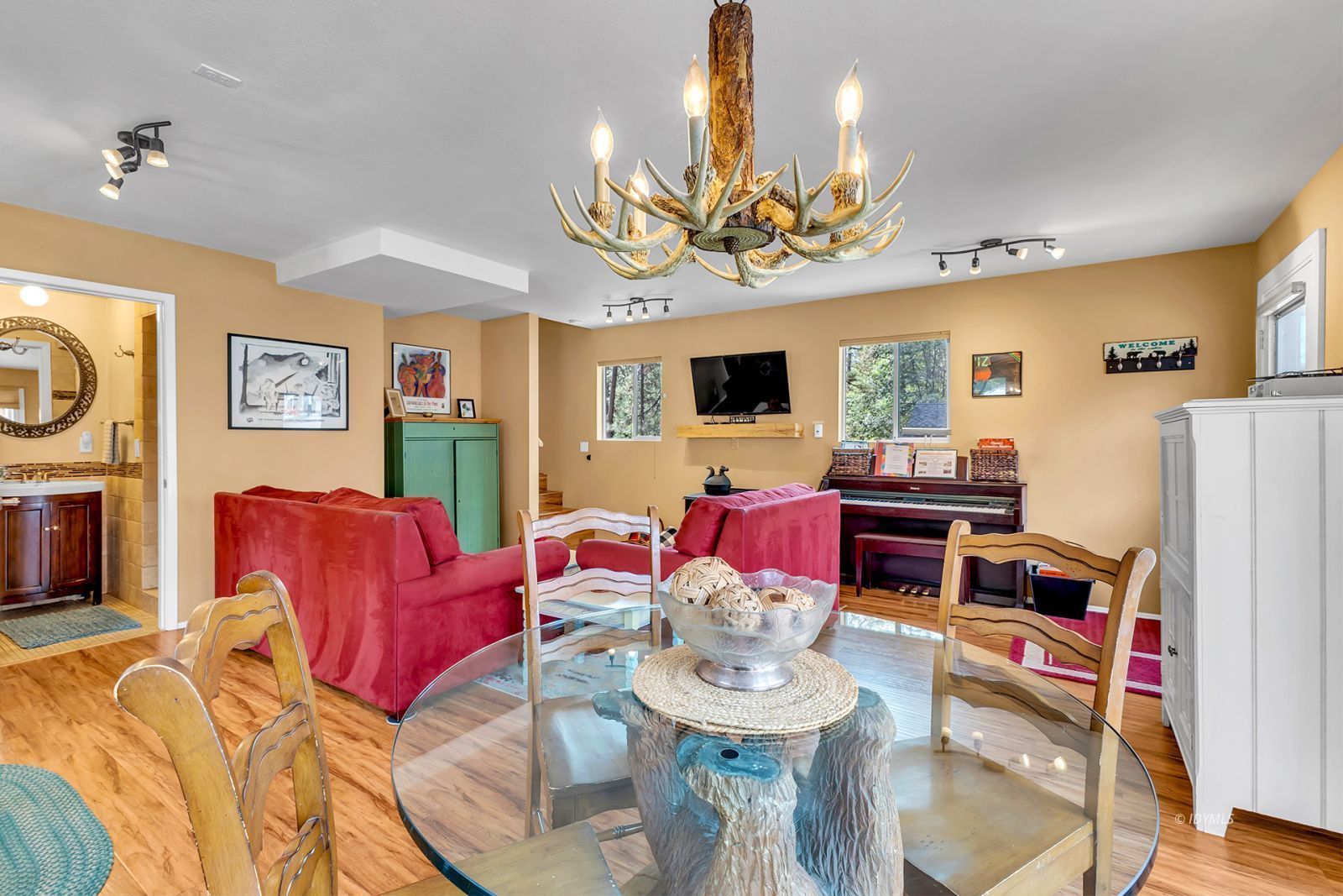 Property Photo 75