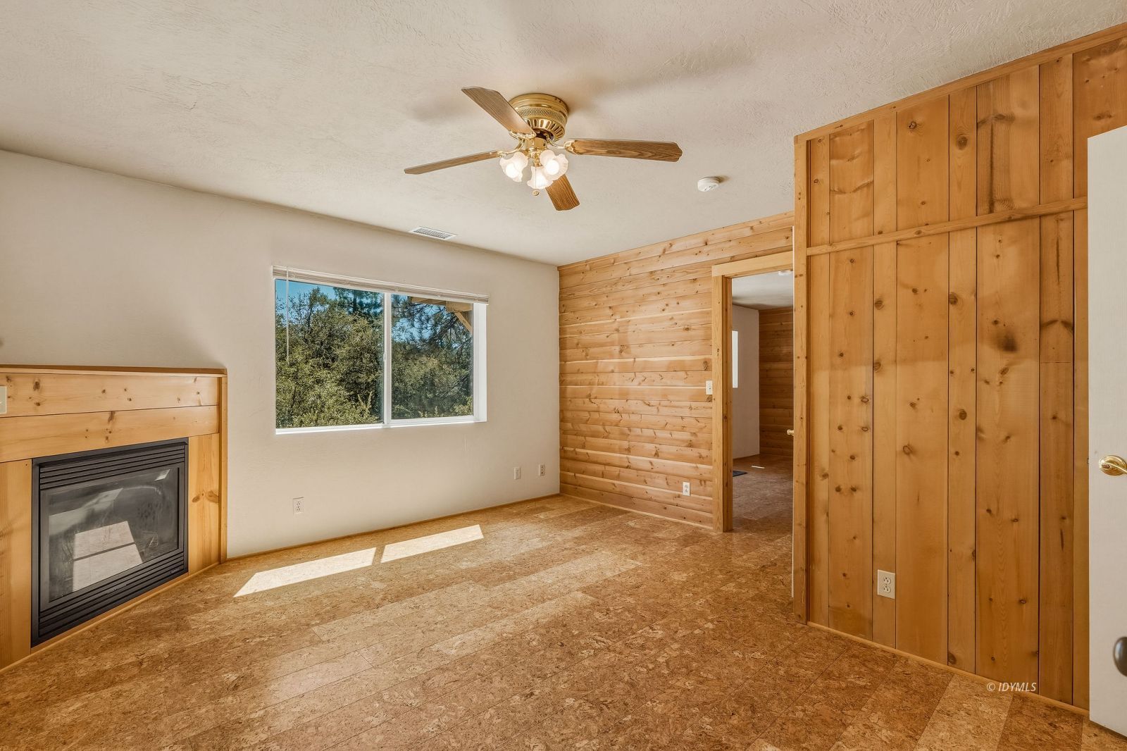 Property Photo 34