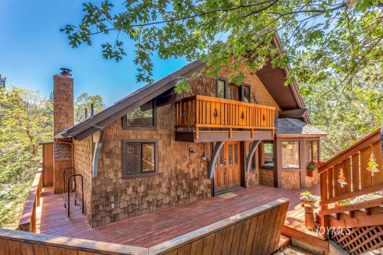 feature listing property photo