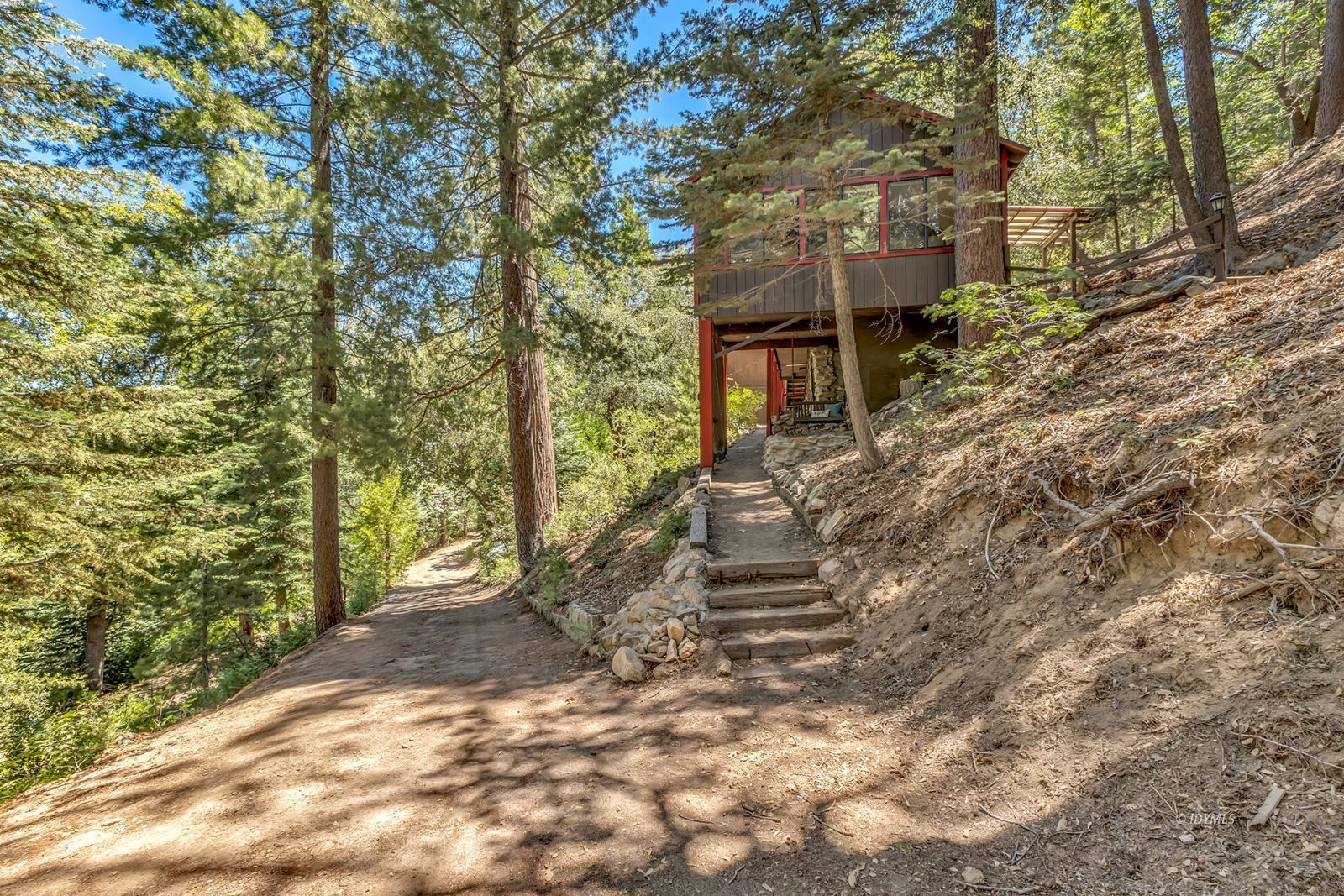 Property Photo 28