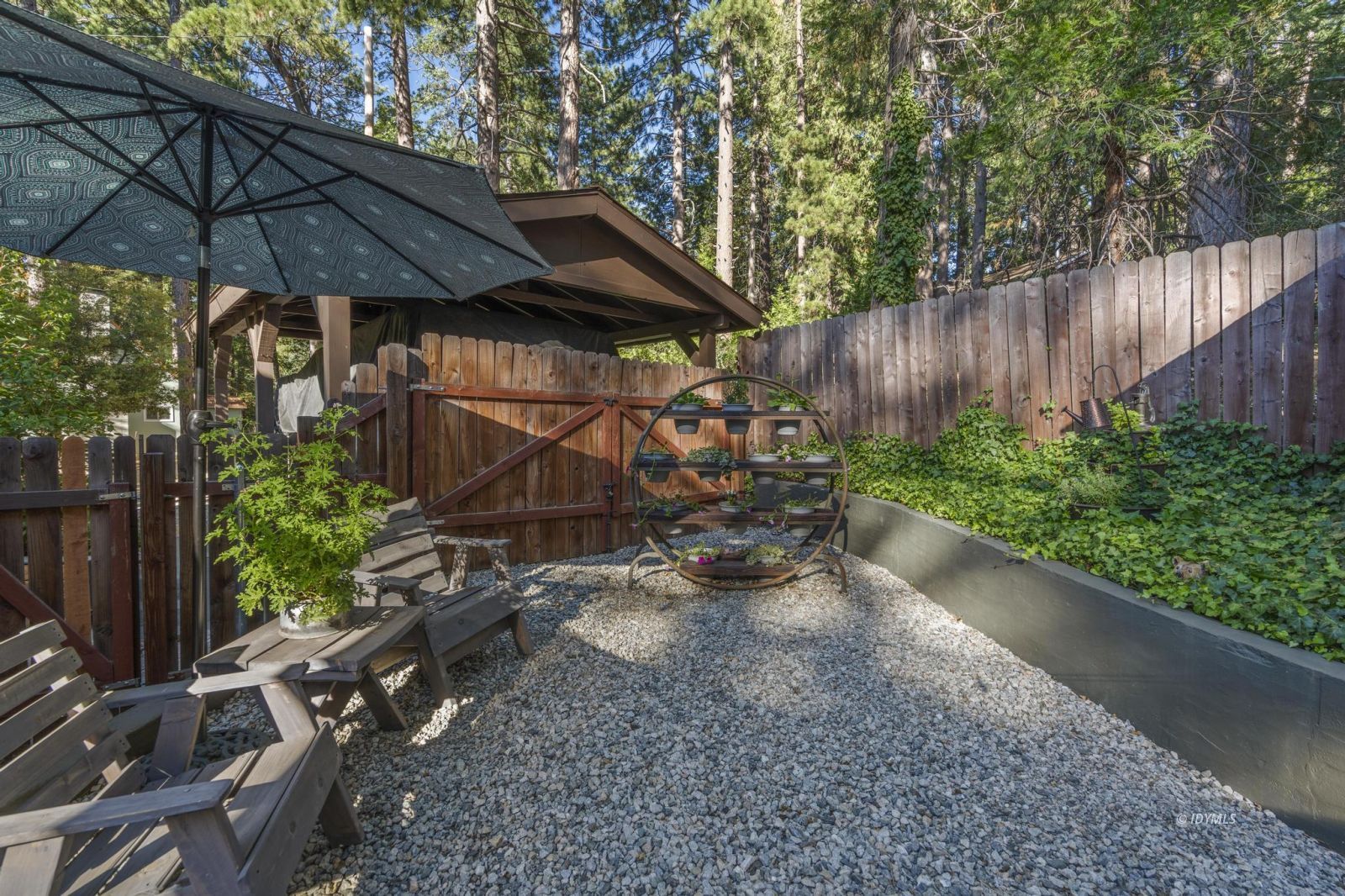 Property Photo 32