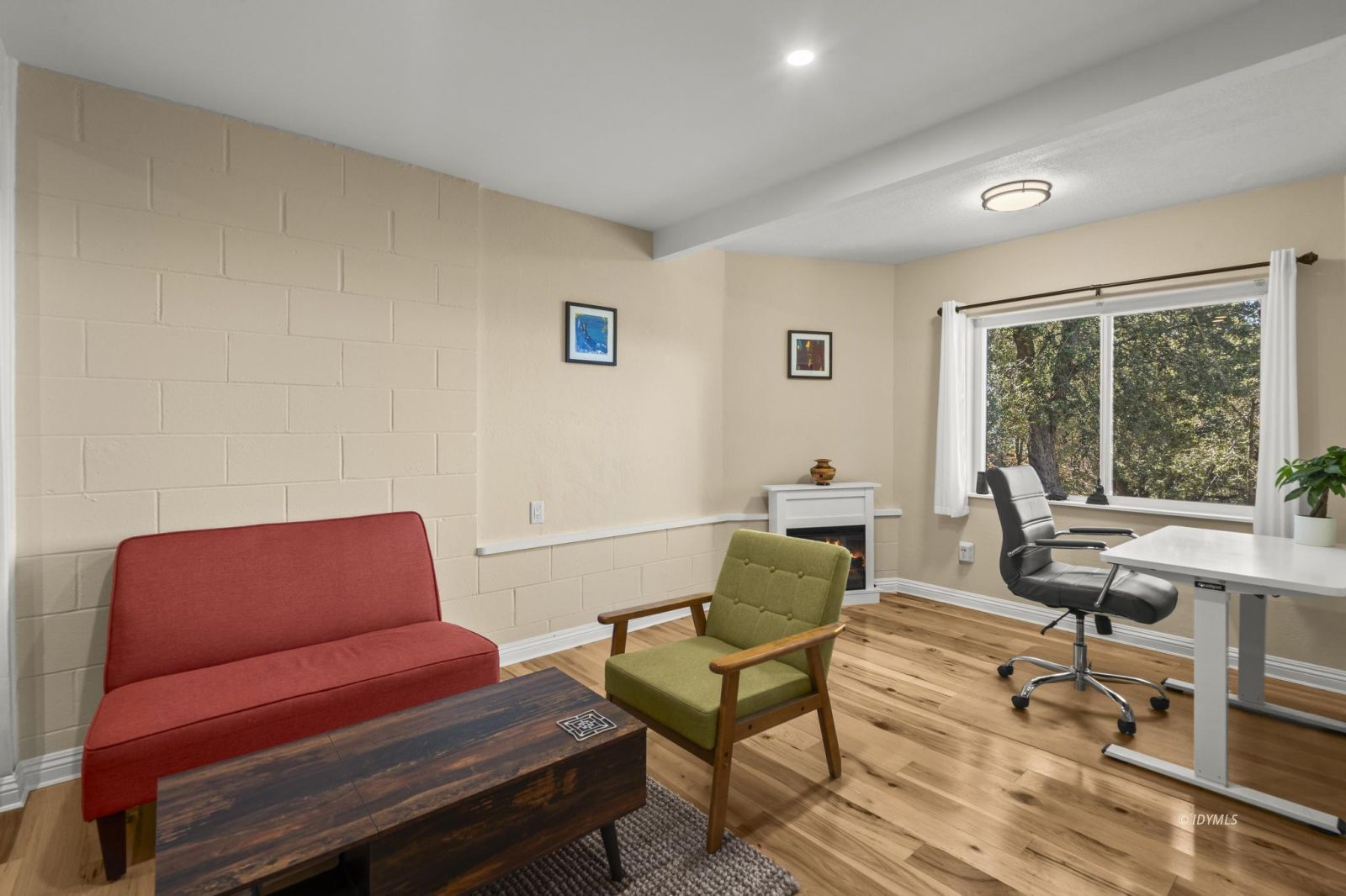 Property Photo 31