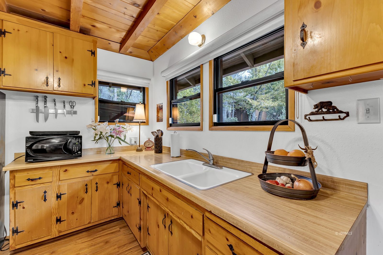Property Photo 23