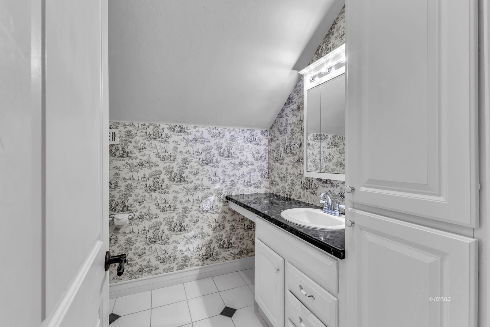 Property Photo 39