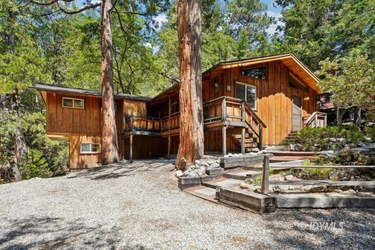 feature listing property photo