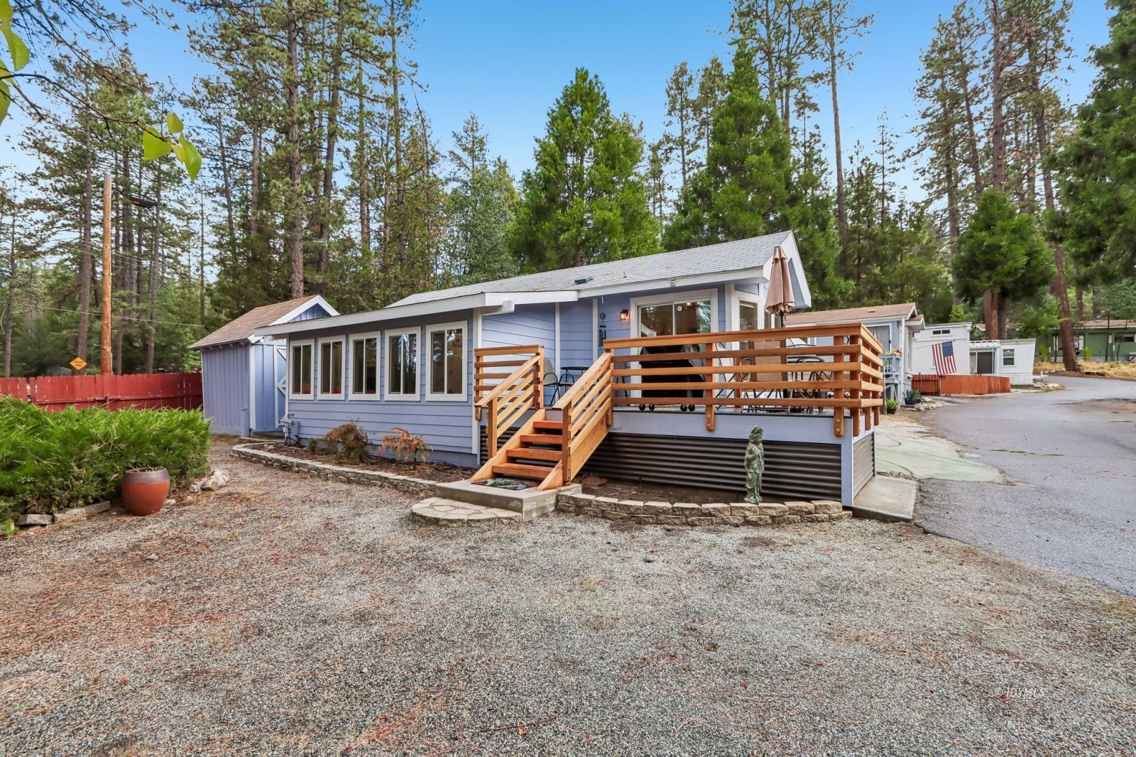 Property Photo 33