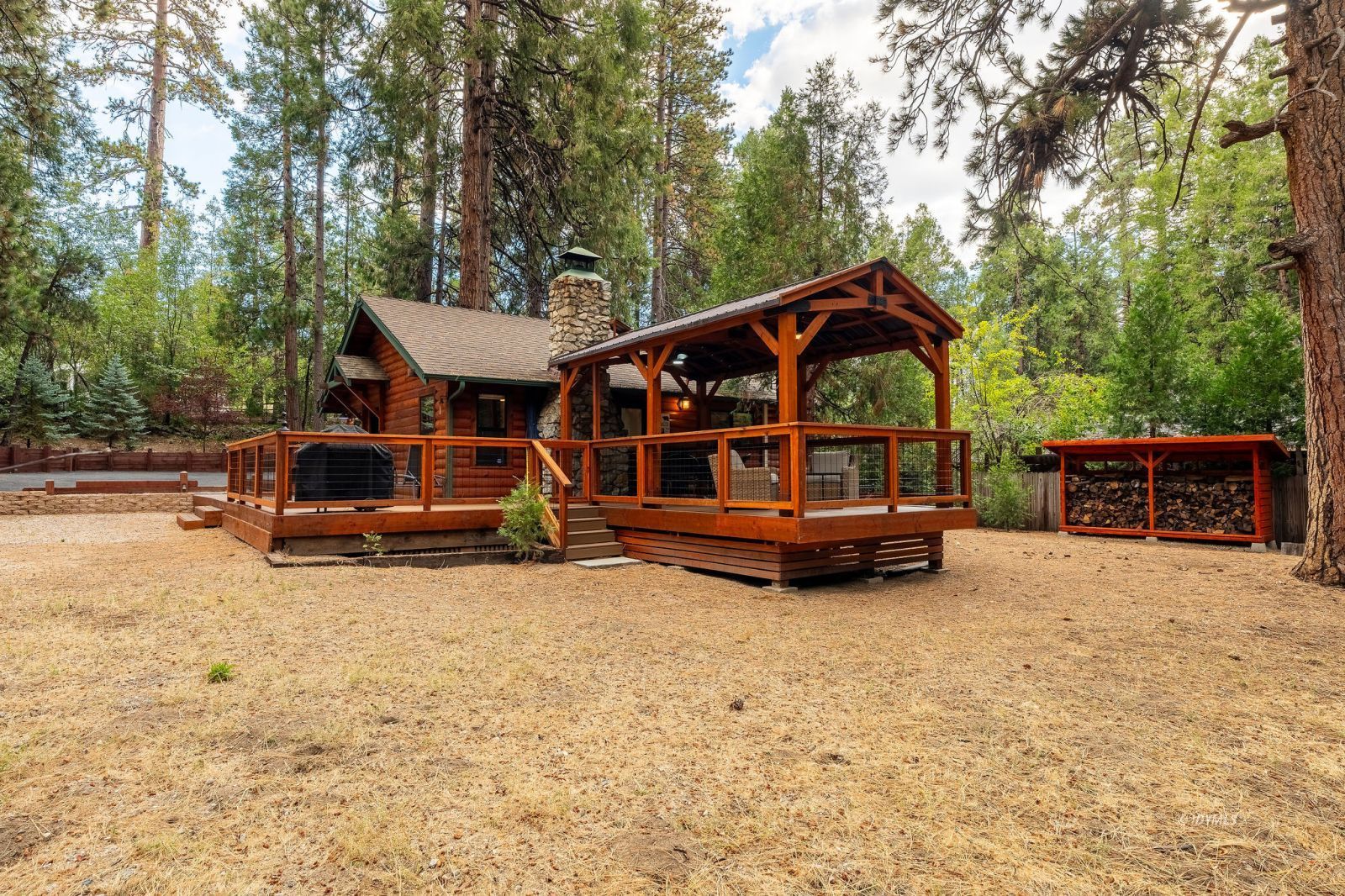 Property Photo 40