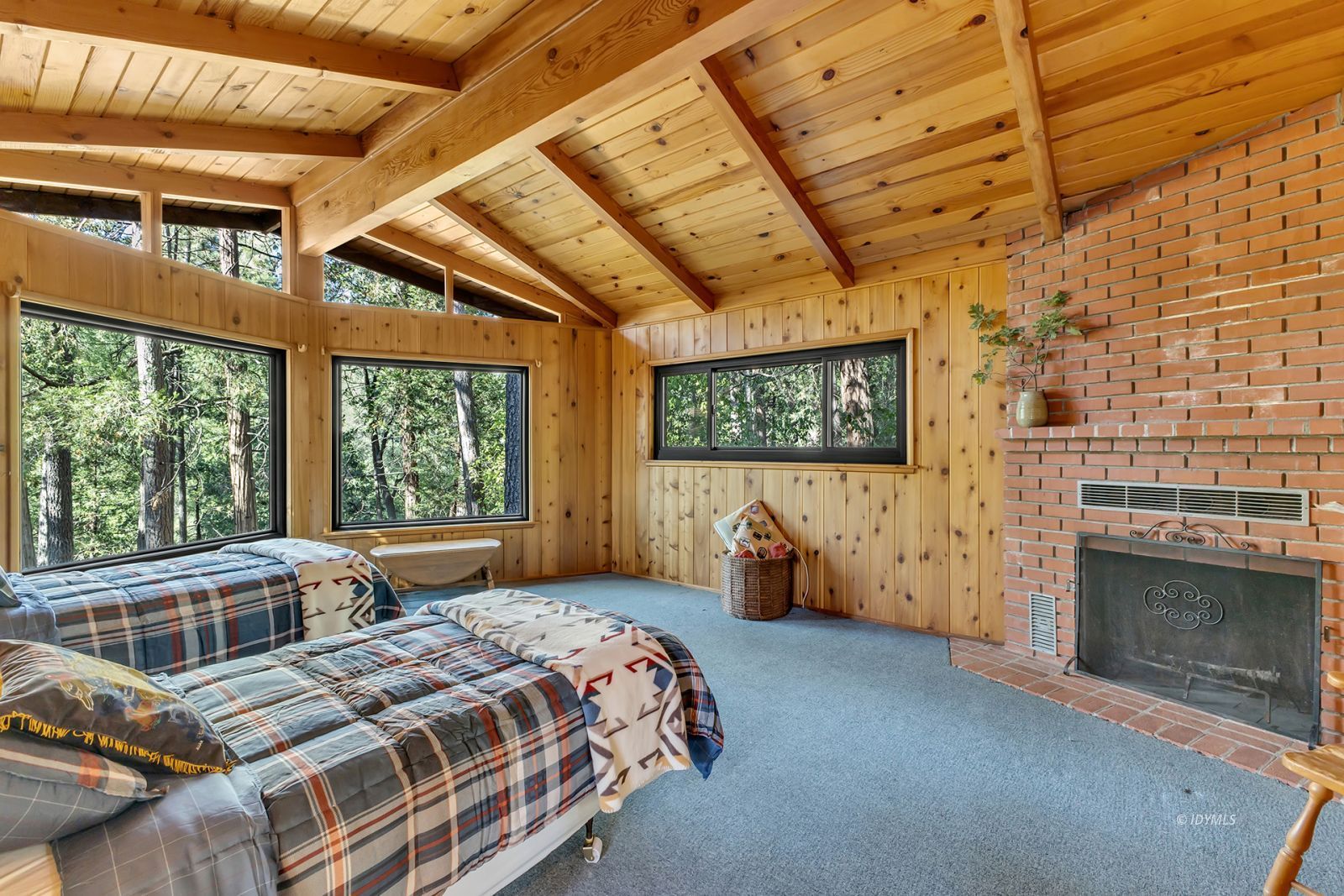 Property Photo 40