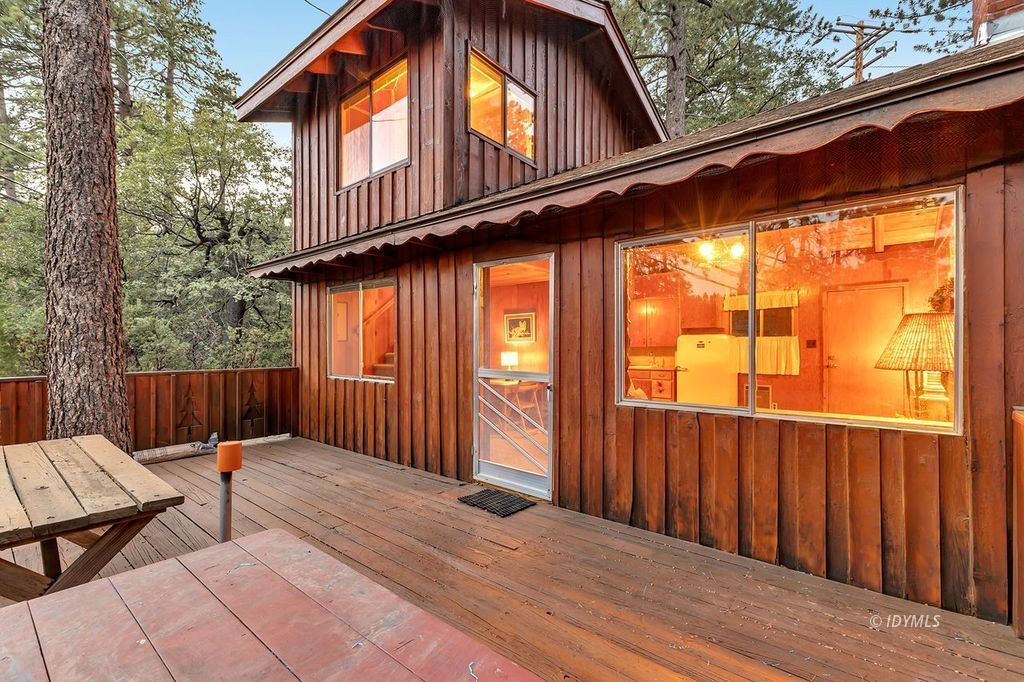 Property Photo 27