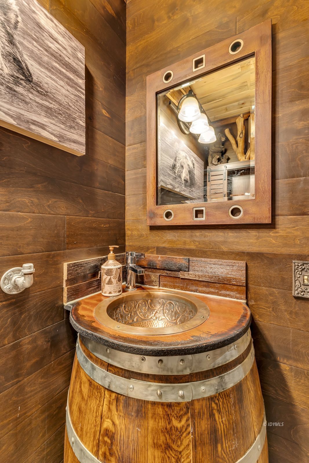 Property Photo 26