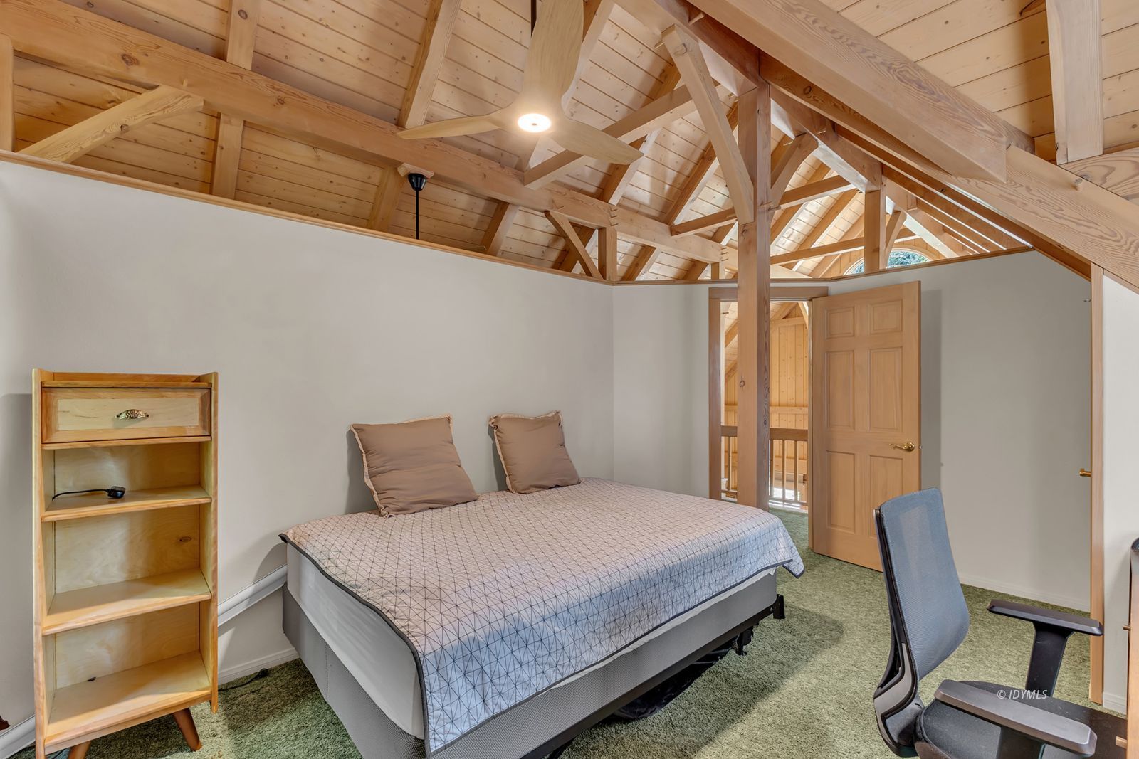 Property Photo 40