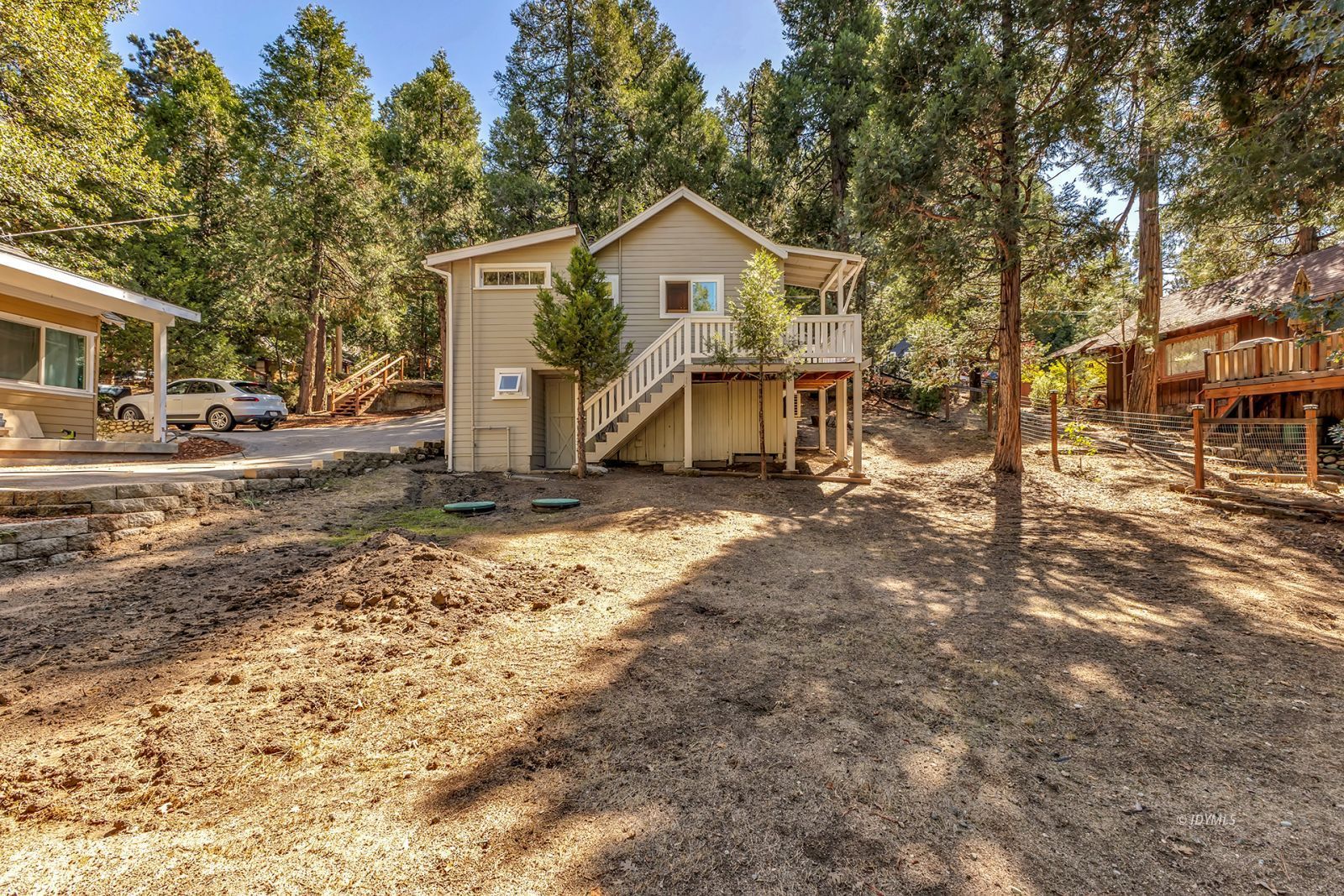 Property Photo 33