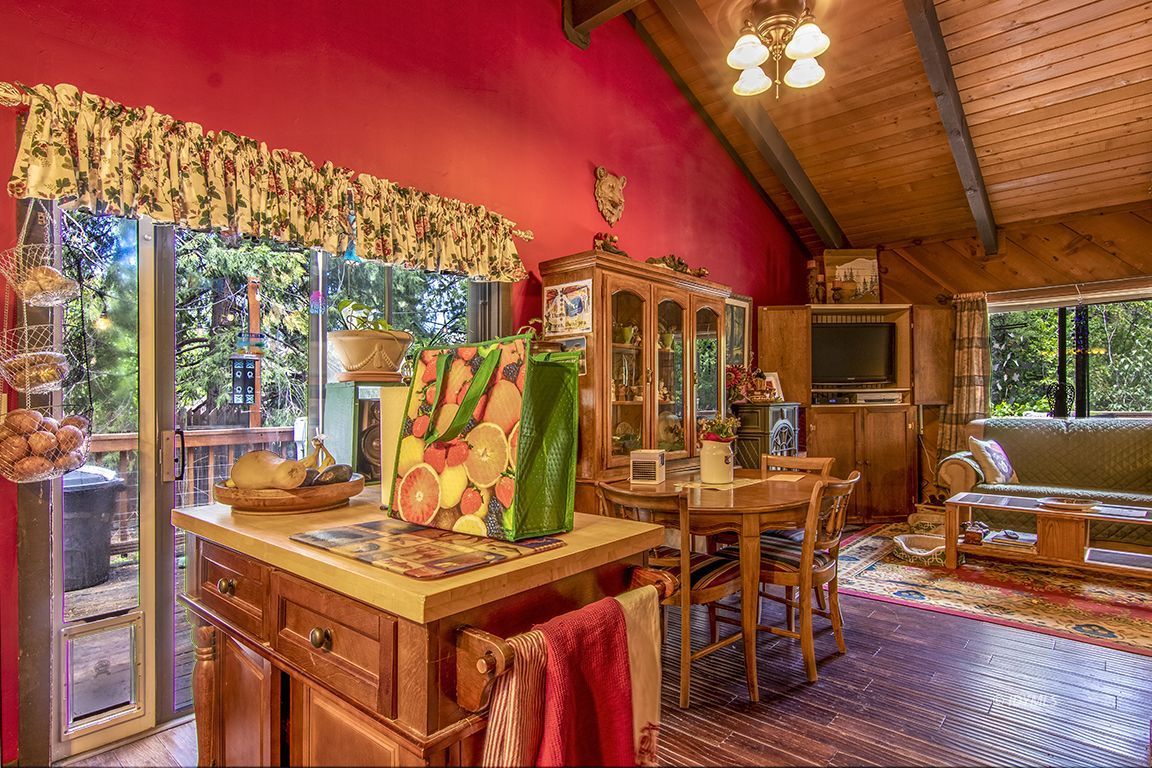 Property Photo 42