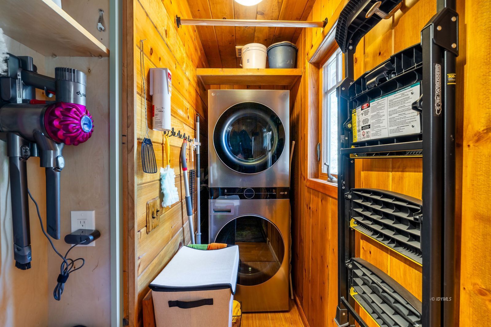 Property Photo 31