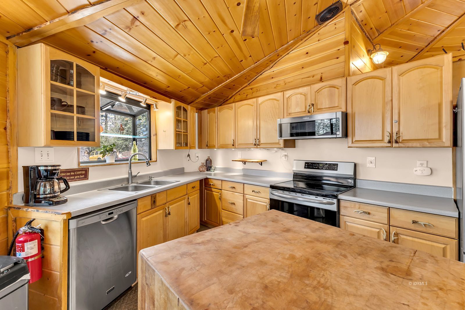 Property Photo 15