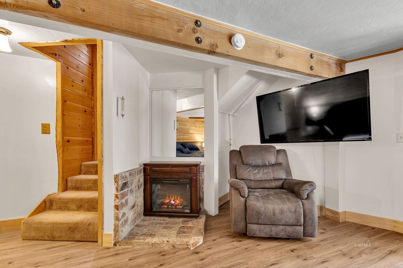 Property Photo 43