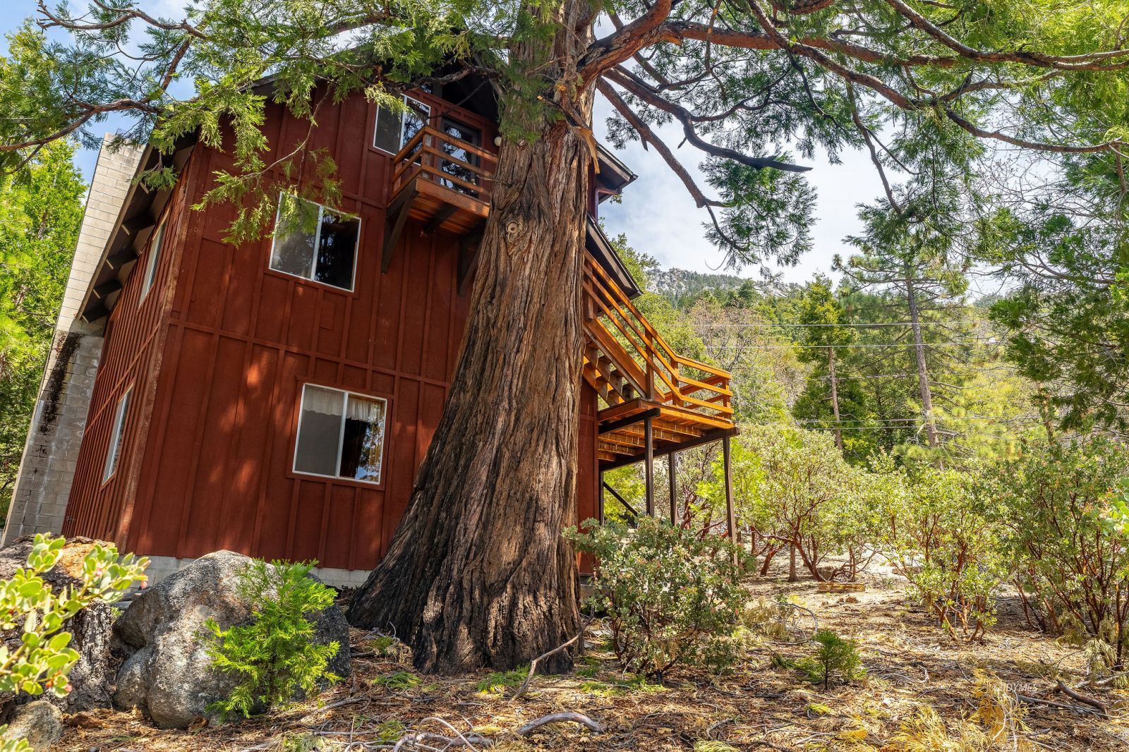 Property Photo 32