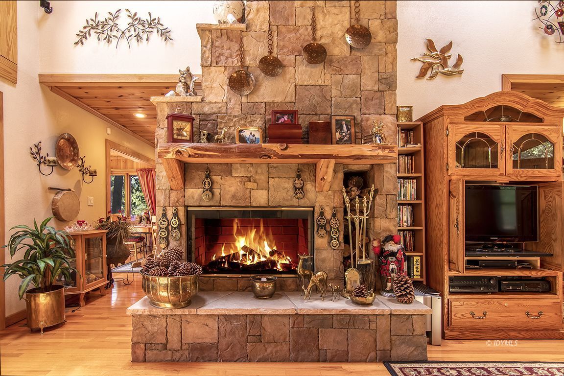 Property Photo 26