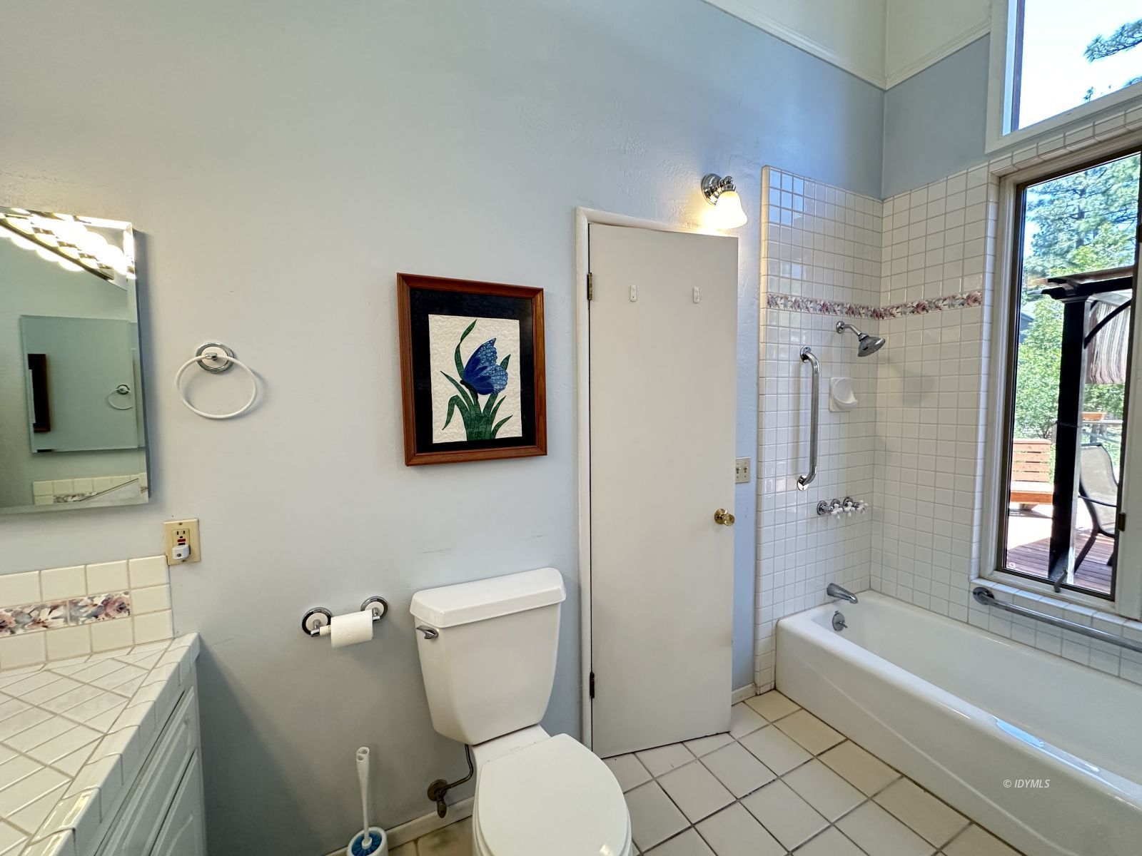 Property Photo 31
