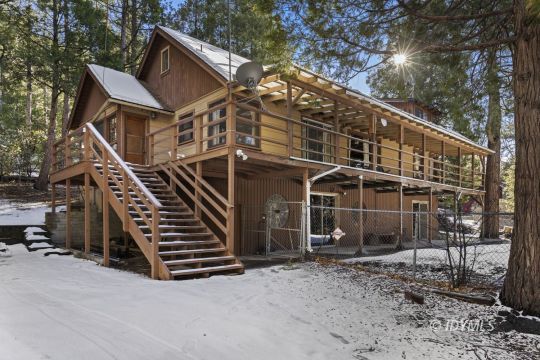 feature listing property photo