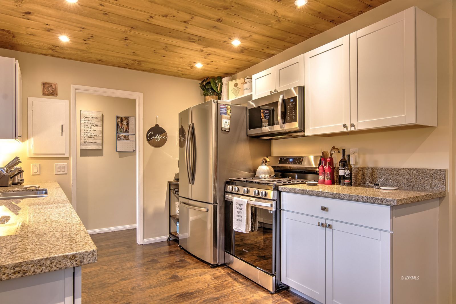 Property Photo 24