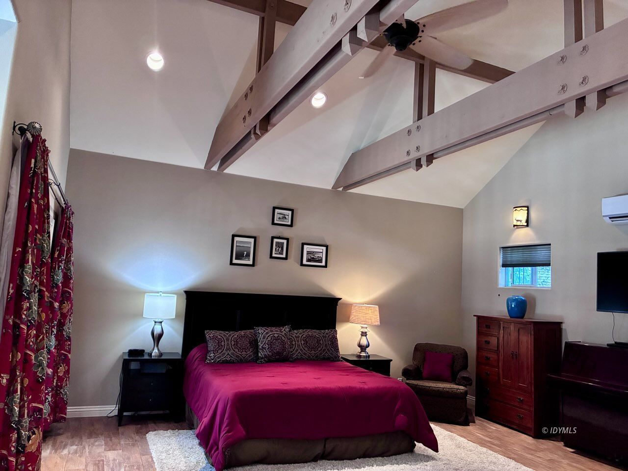 Property Photo 55