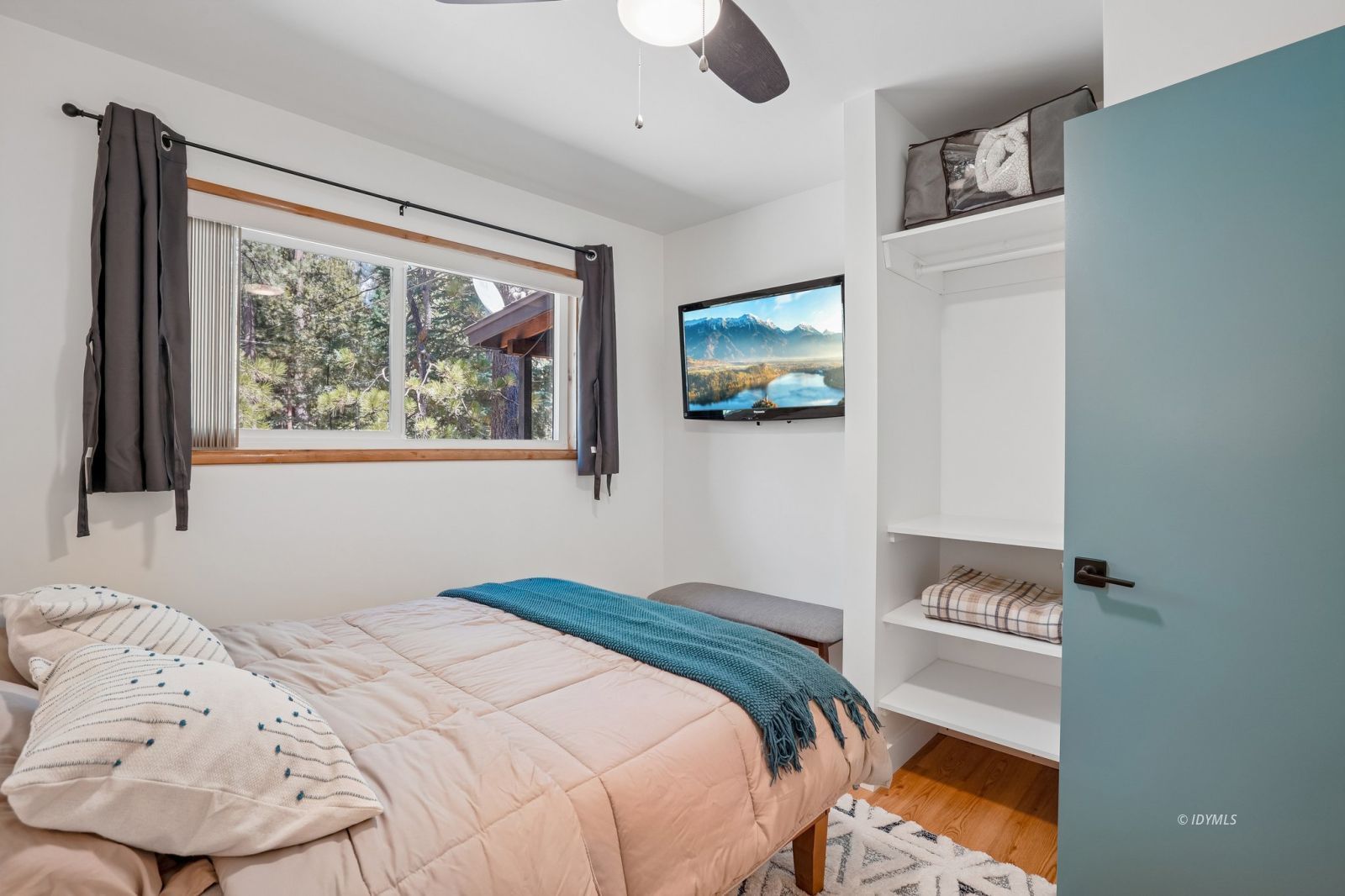 Property Photo 21