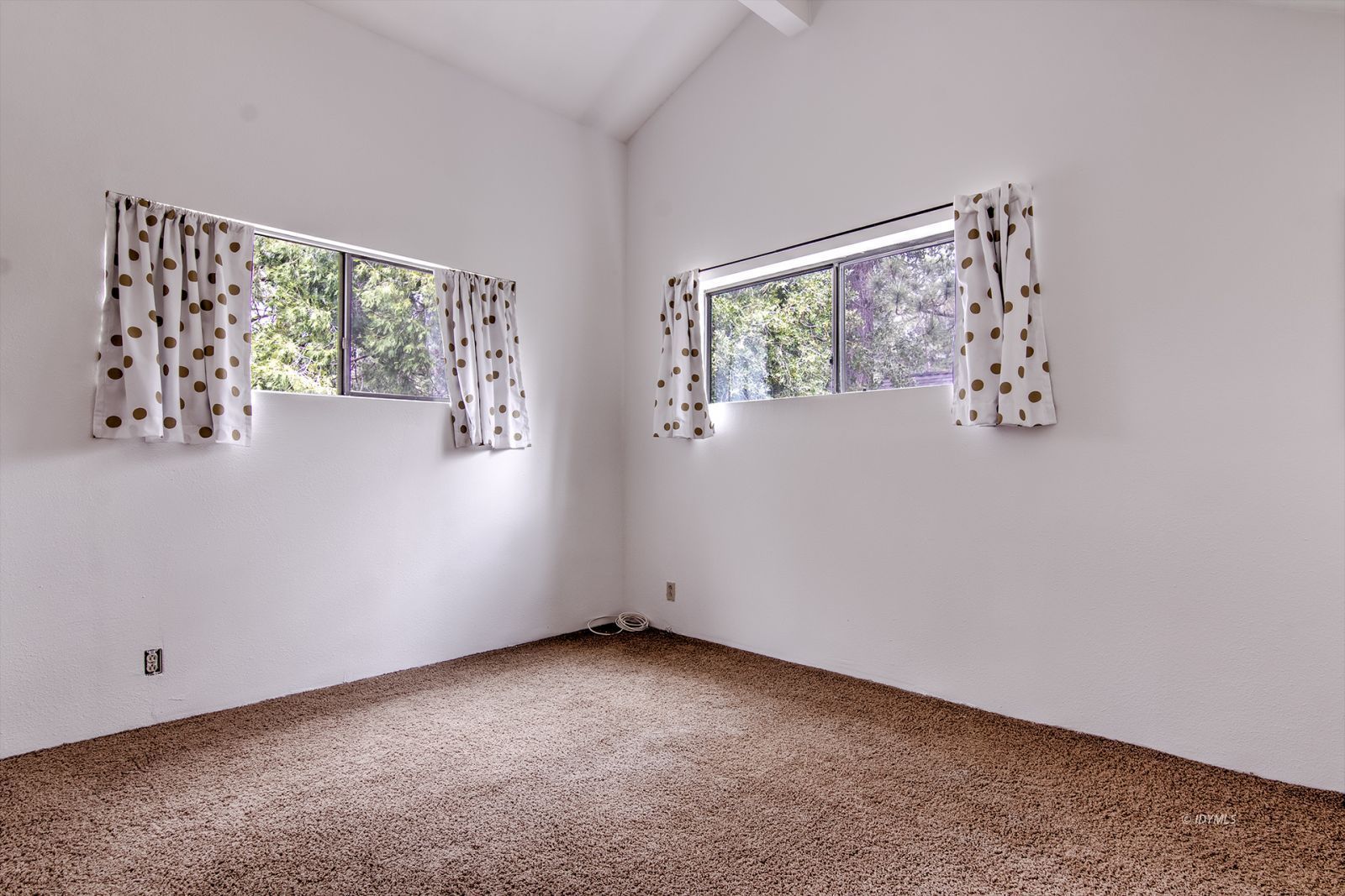 Property Photo 57