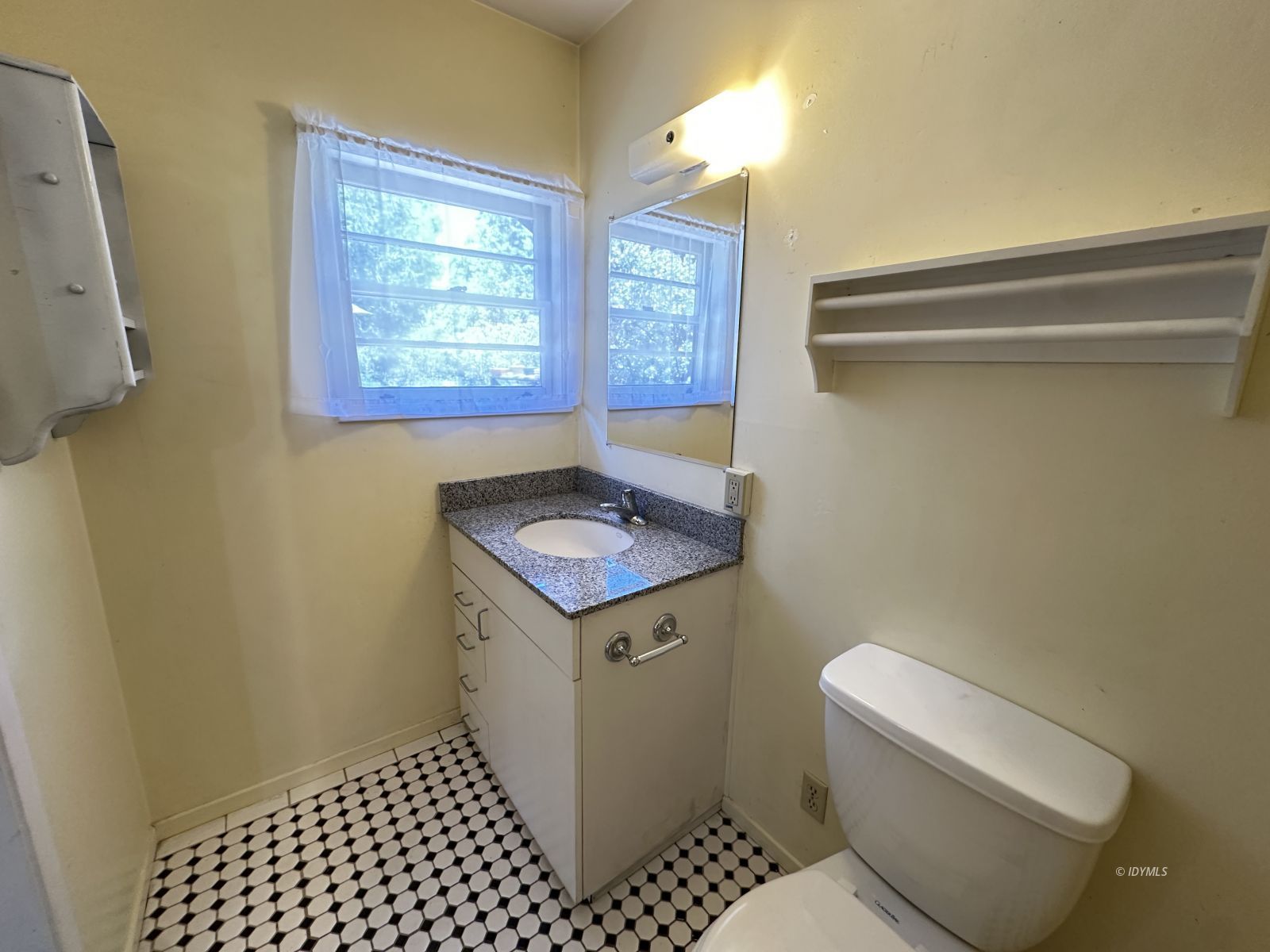 Property Photo 37