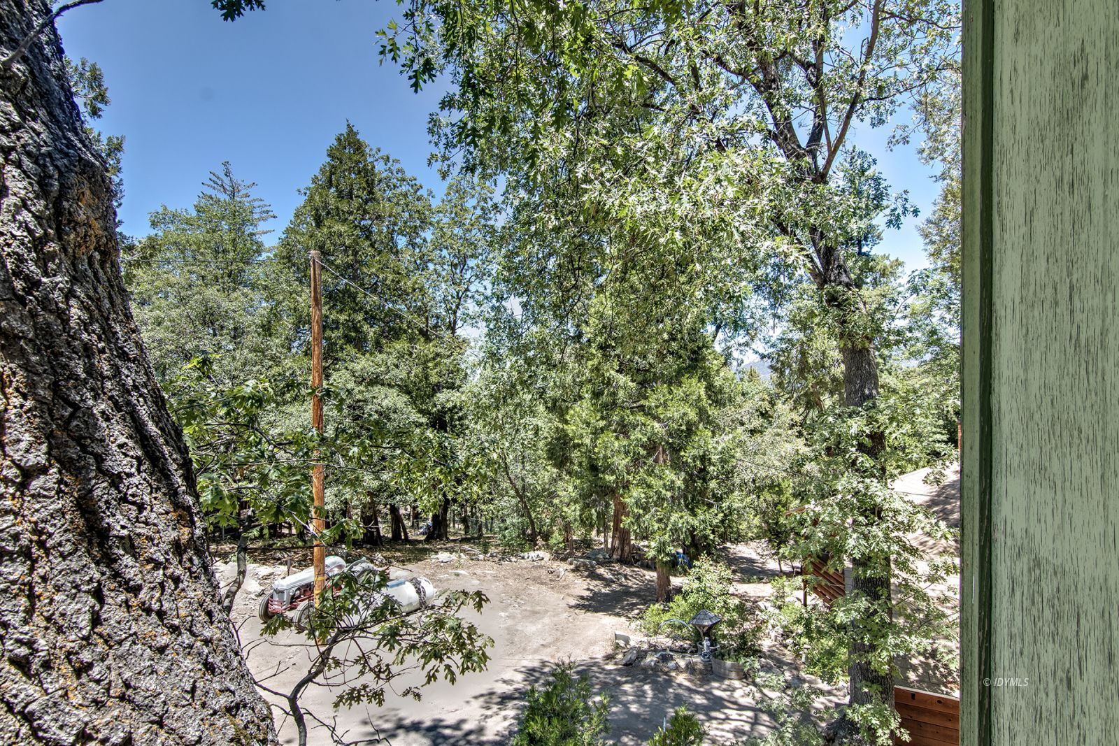 Property Photo 28