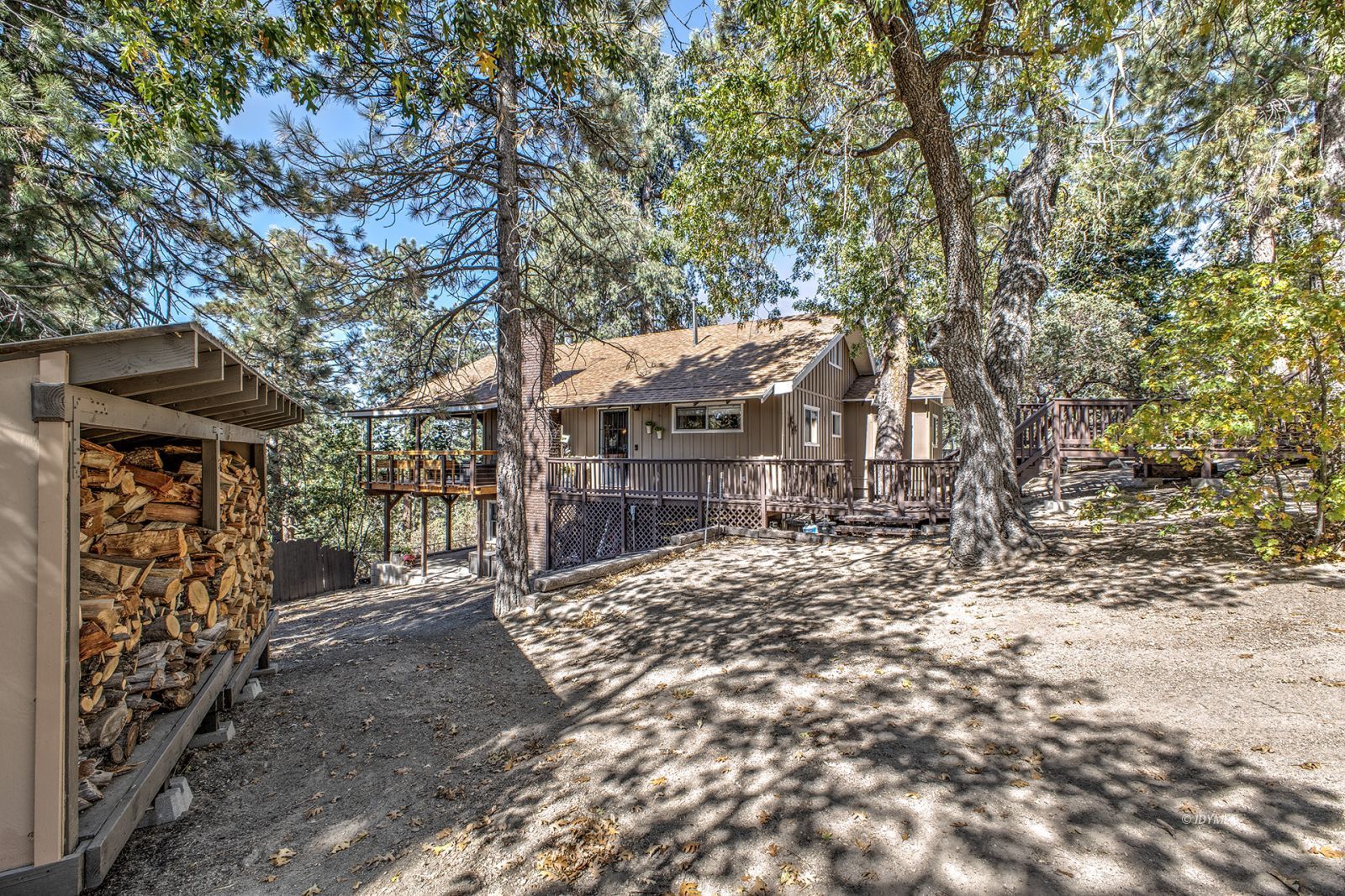 Property Photo 27