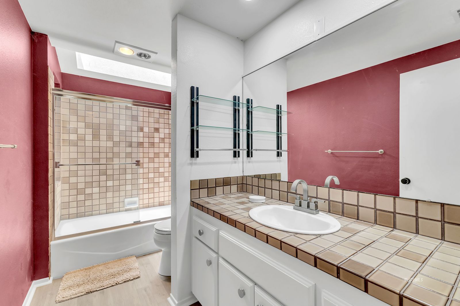 Property Photo 58