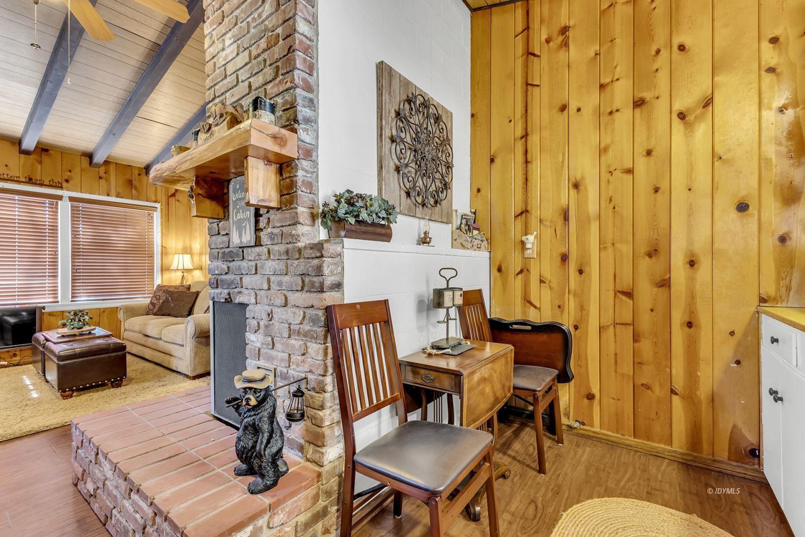 Property Photo 25
