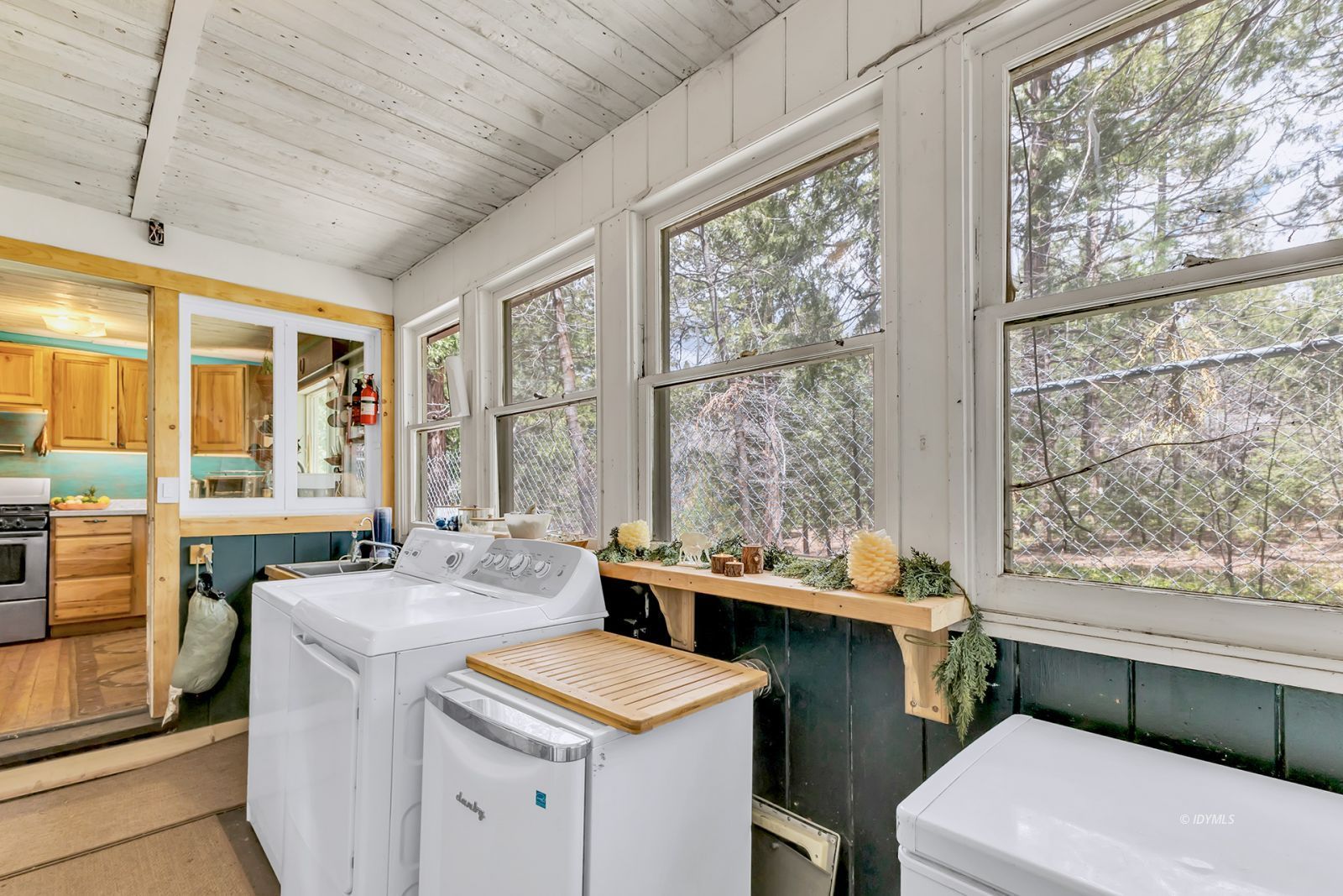 Property Photo 33