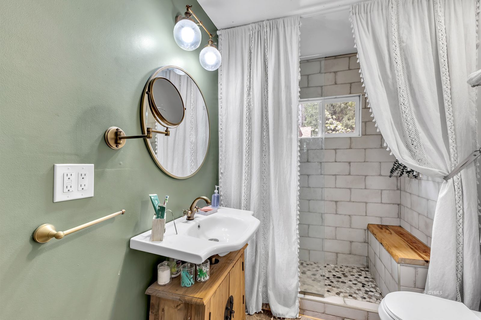Property Photo 41