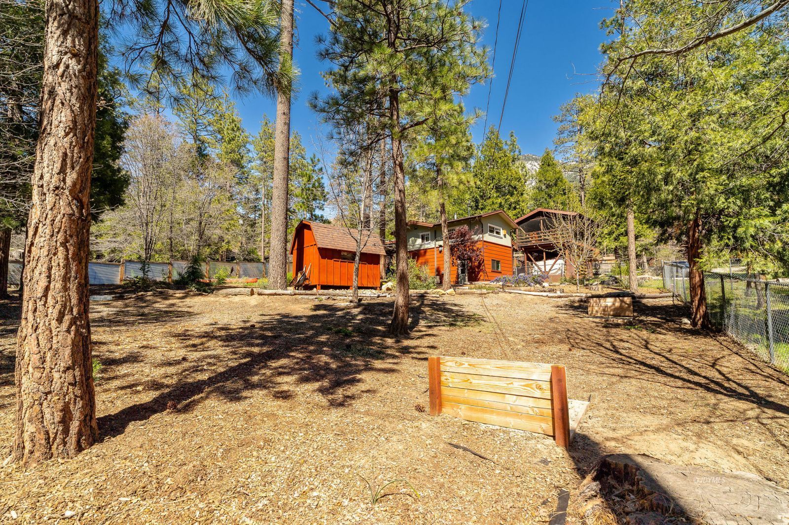 Property Photo 37