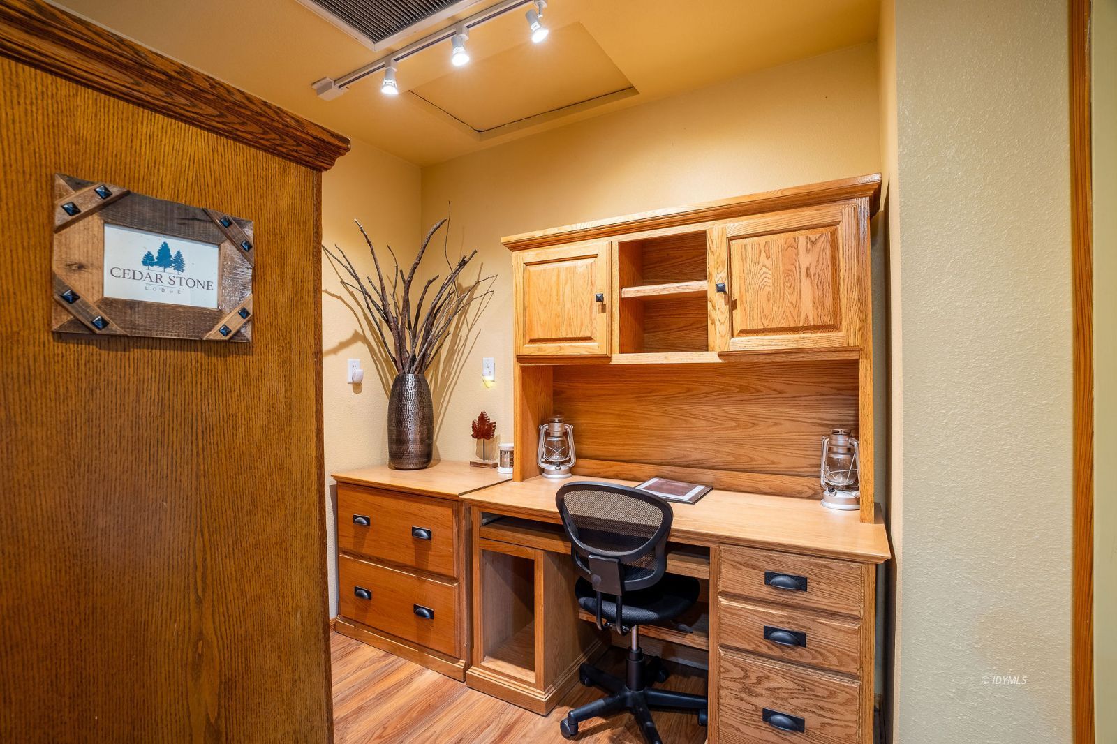 Property Photo 24