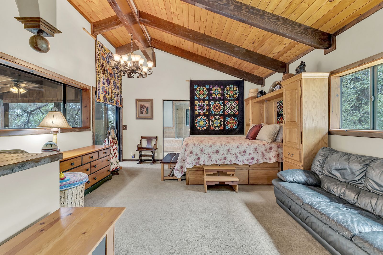 Property Photo 40