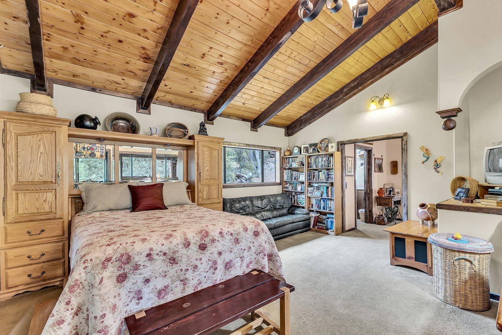 Property Photo 42