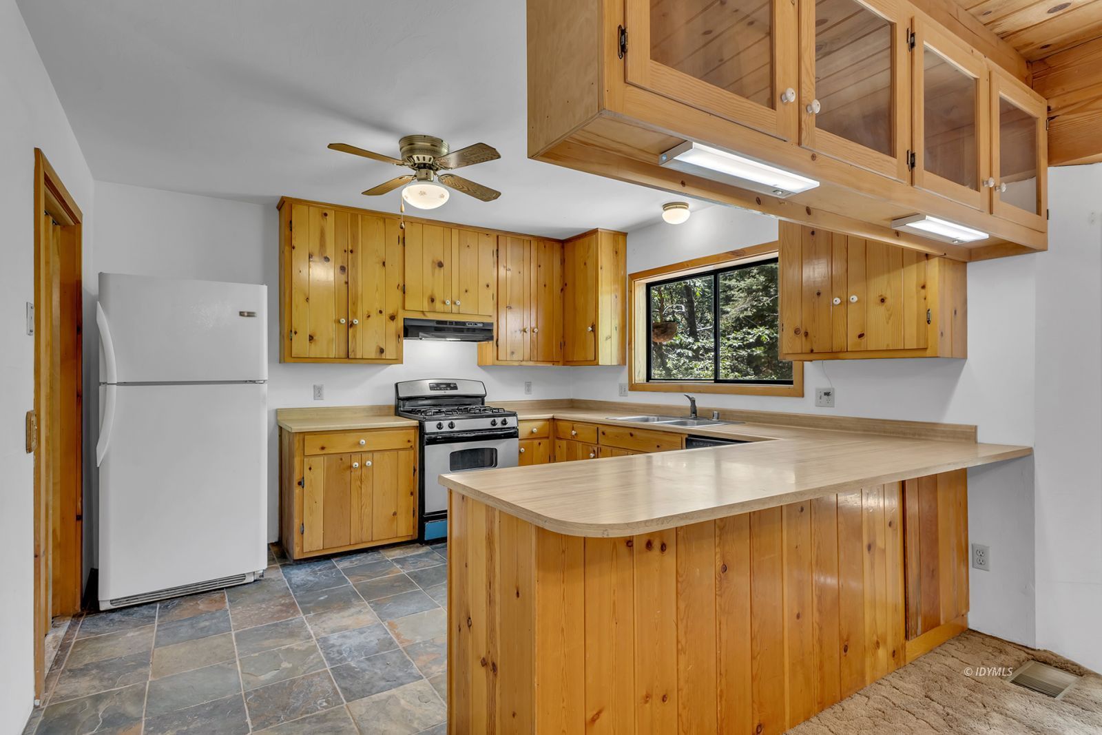Property Photo 22