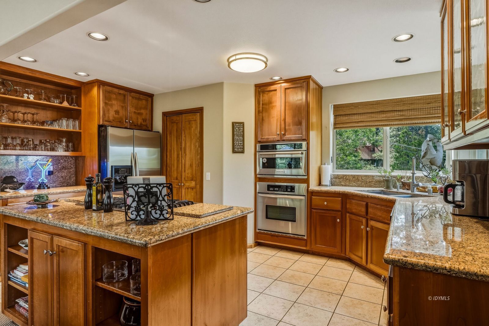 Property Photo 19