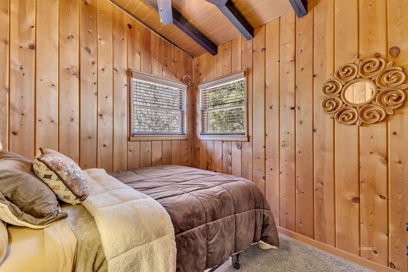 Property Photo 27