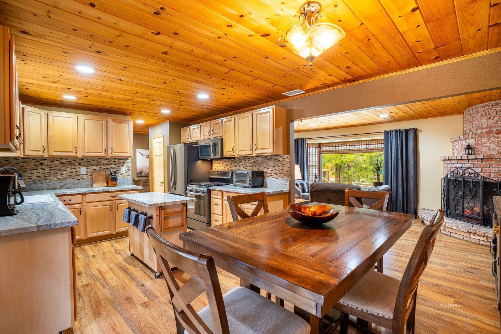 Property Photo 14