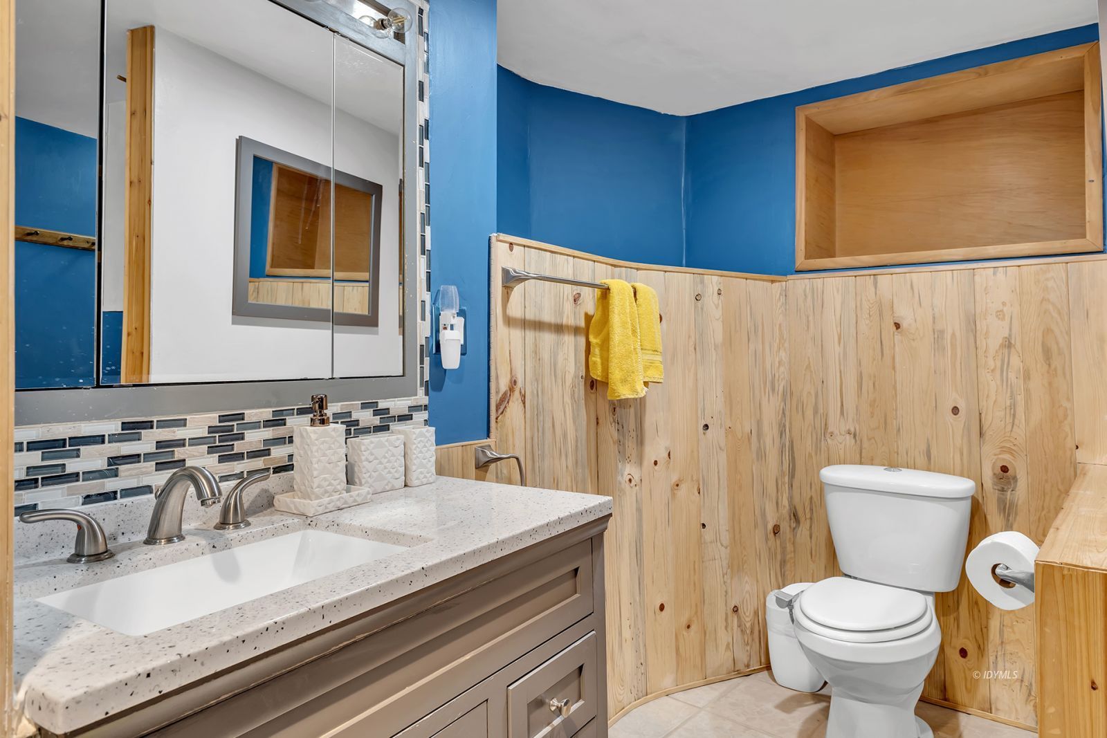 Property Photo 48