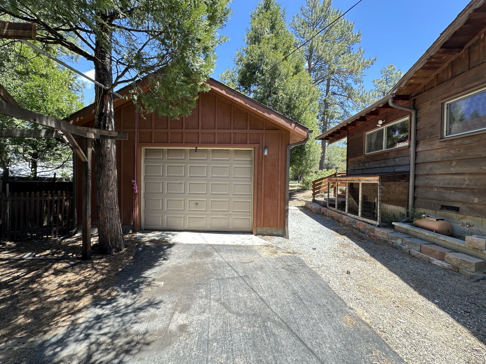 Property Photo 40