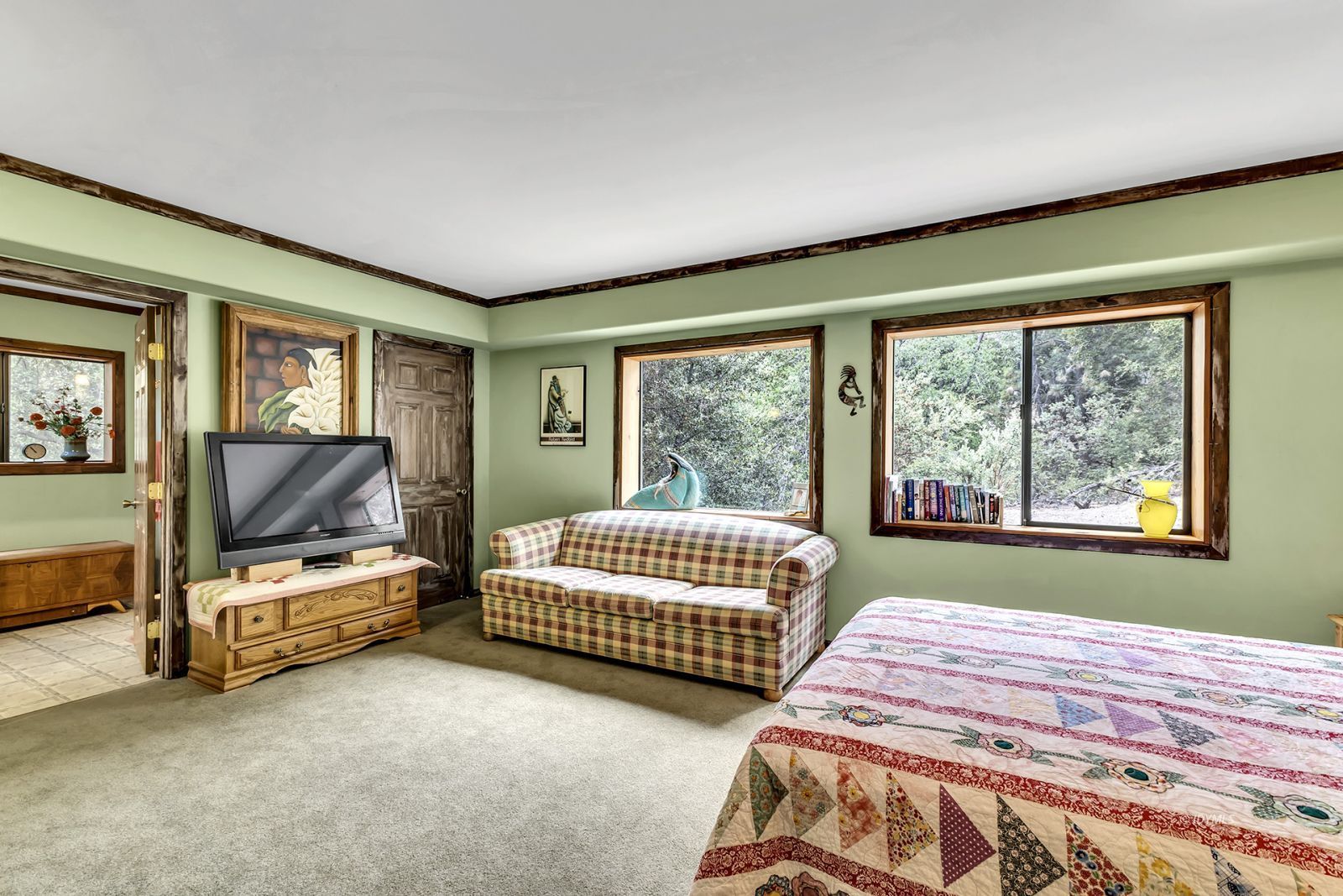 Property Photo 46