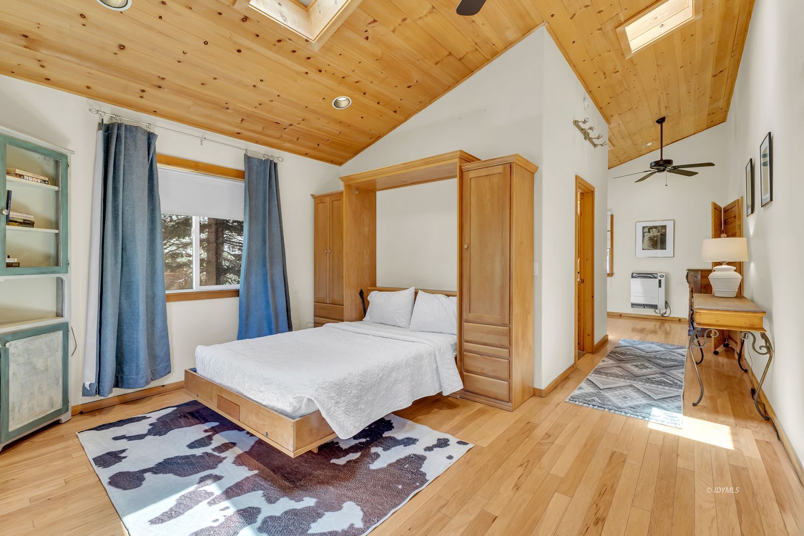 Property Photo 24